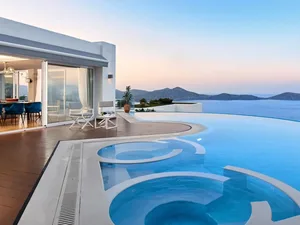 A Royal stay at Elounda Gulf Villas