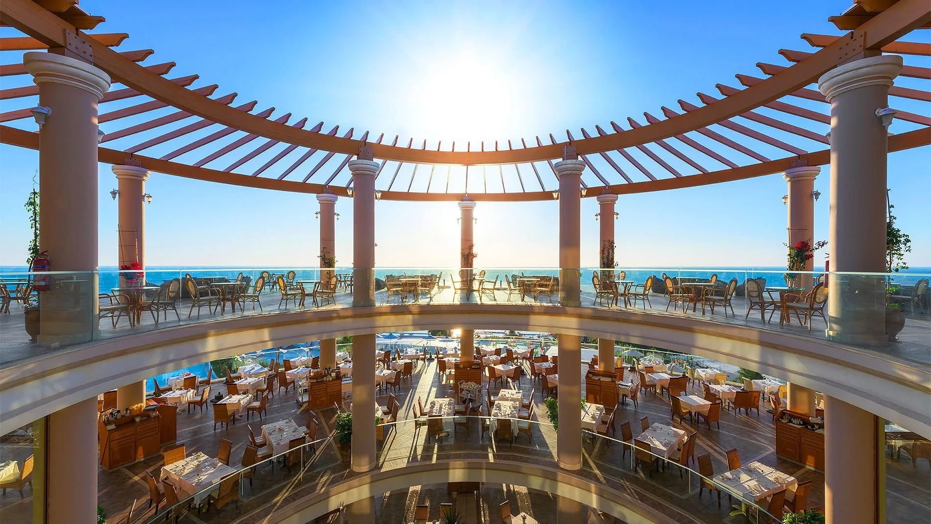 Restaurants 1 Hi Res