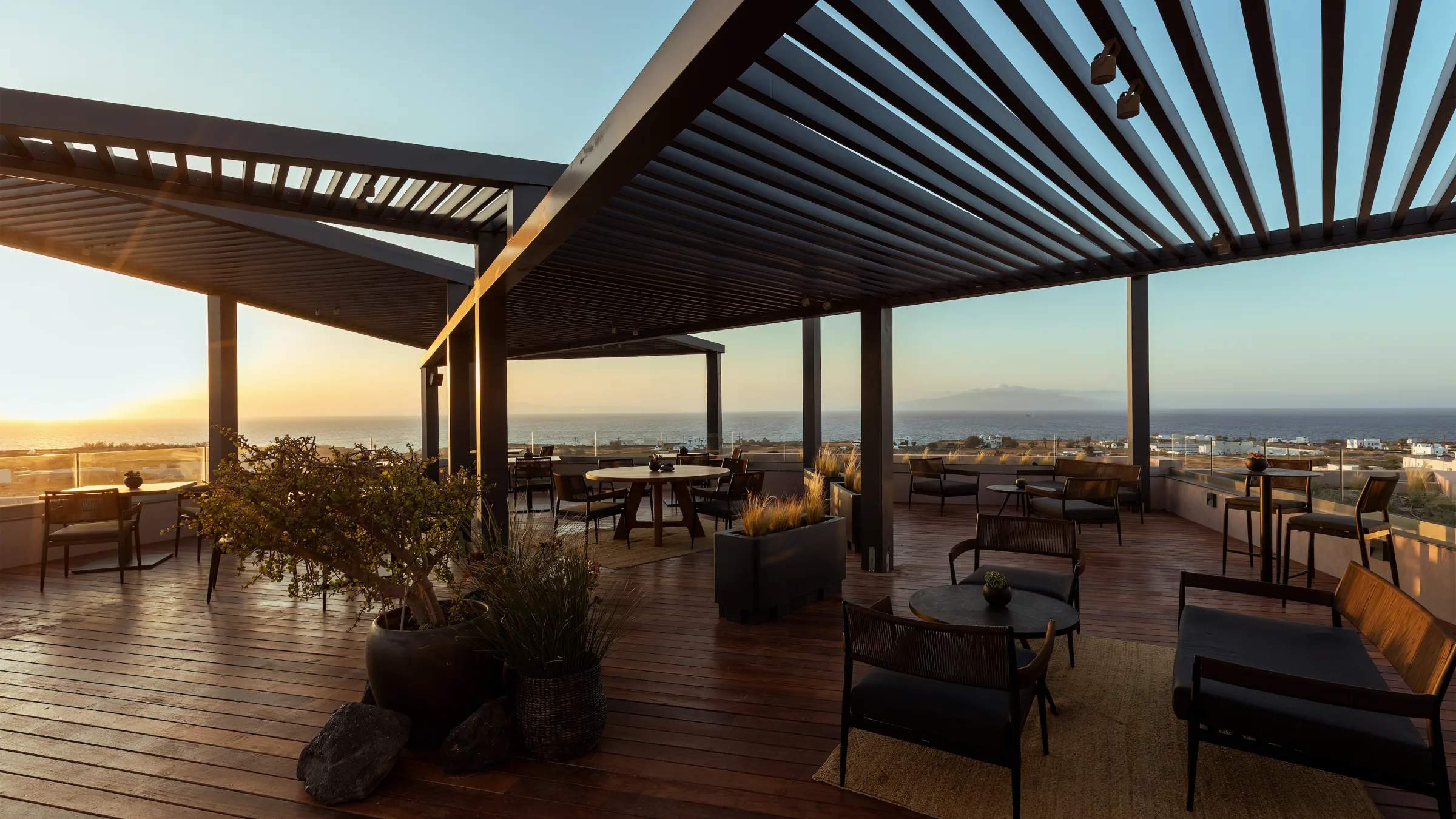 Vatanee Rooftop Restaurant Bar 2
