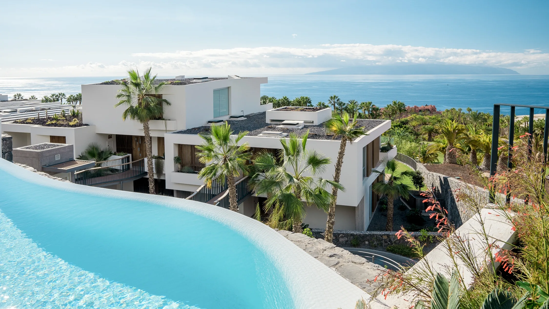 Resort Los Jardines de Abama Suites1