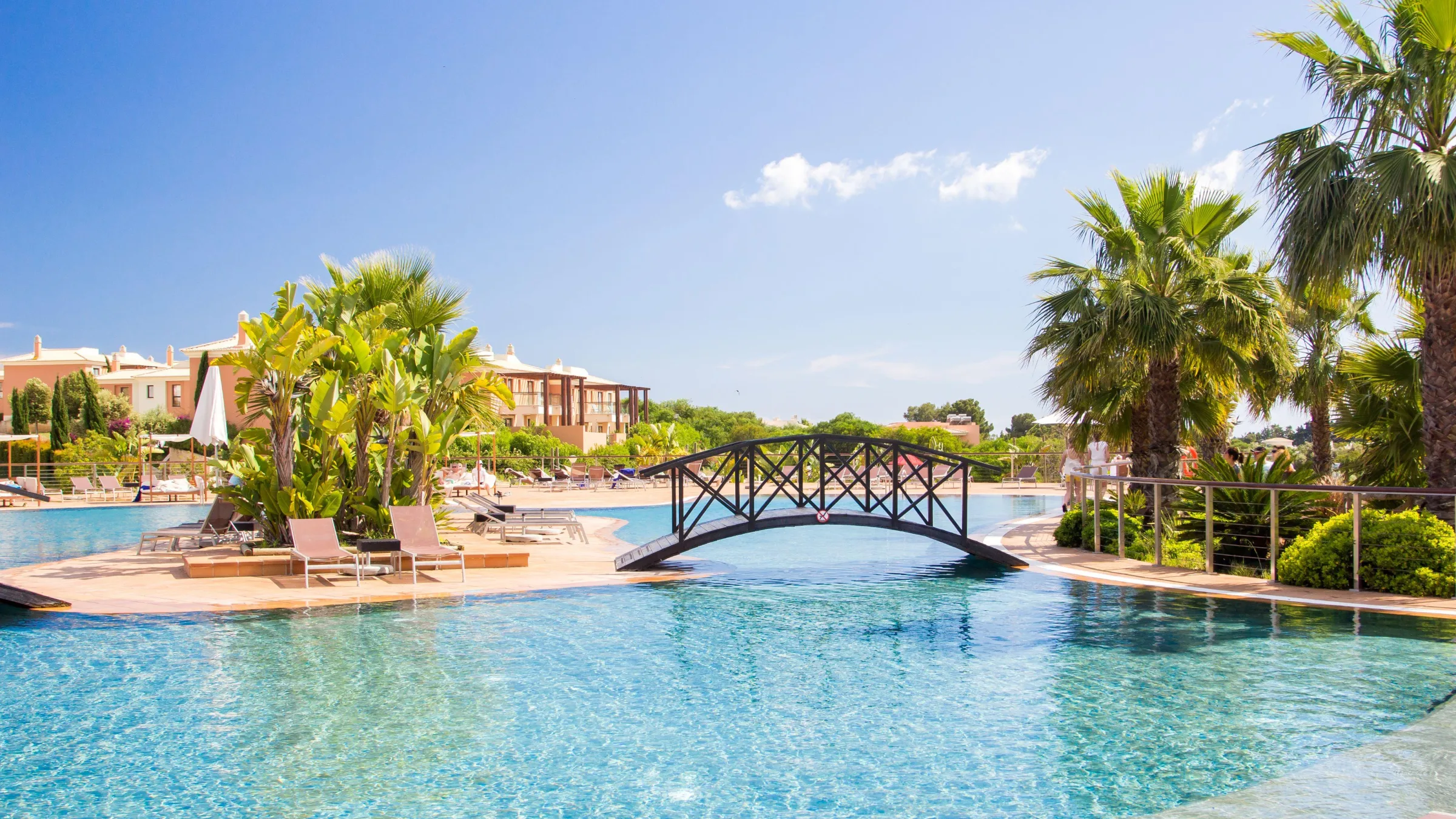 MSR Outdoor Pool Bridge