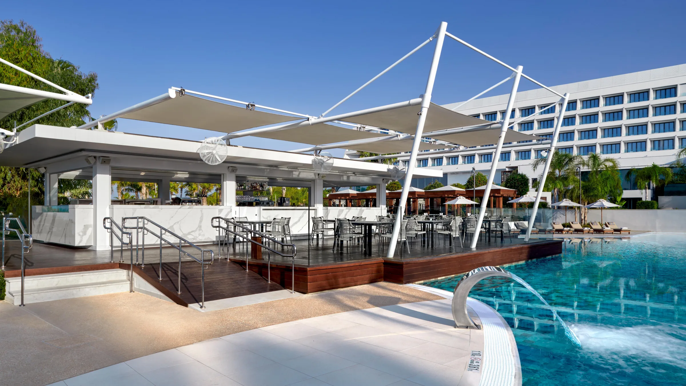 Parklane Limassol Restaurants Vithos Pool Bar 02 LR