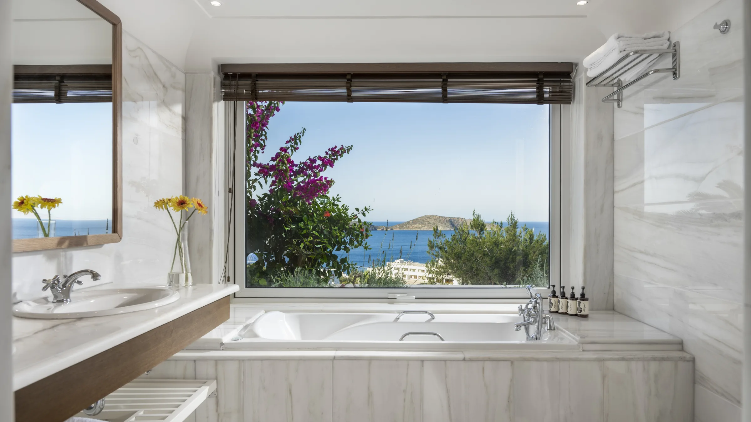 EGV Two Bedroom Executive Spa Pool Villa 8