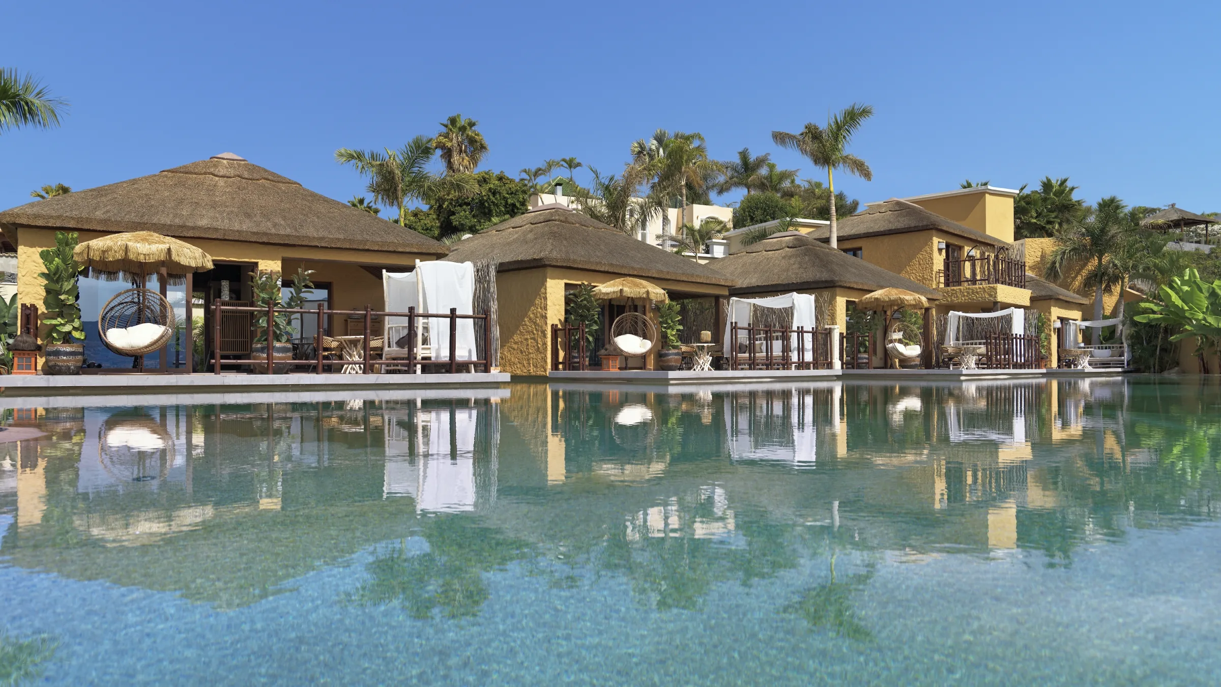 B5 One two bedroom Lagoon Villas