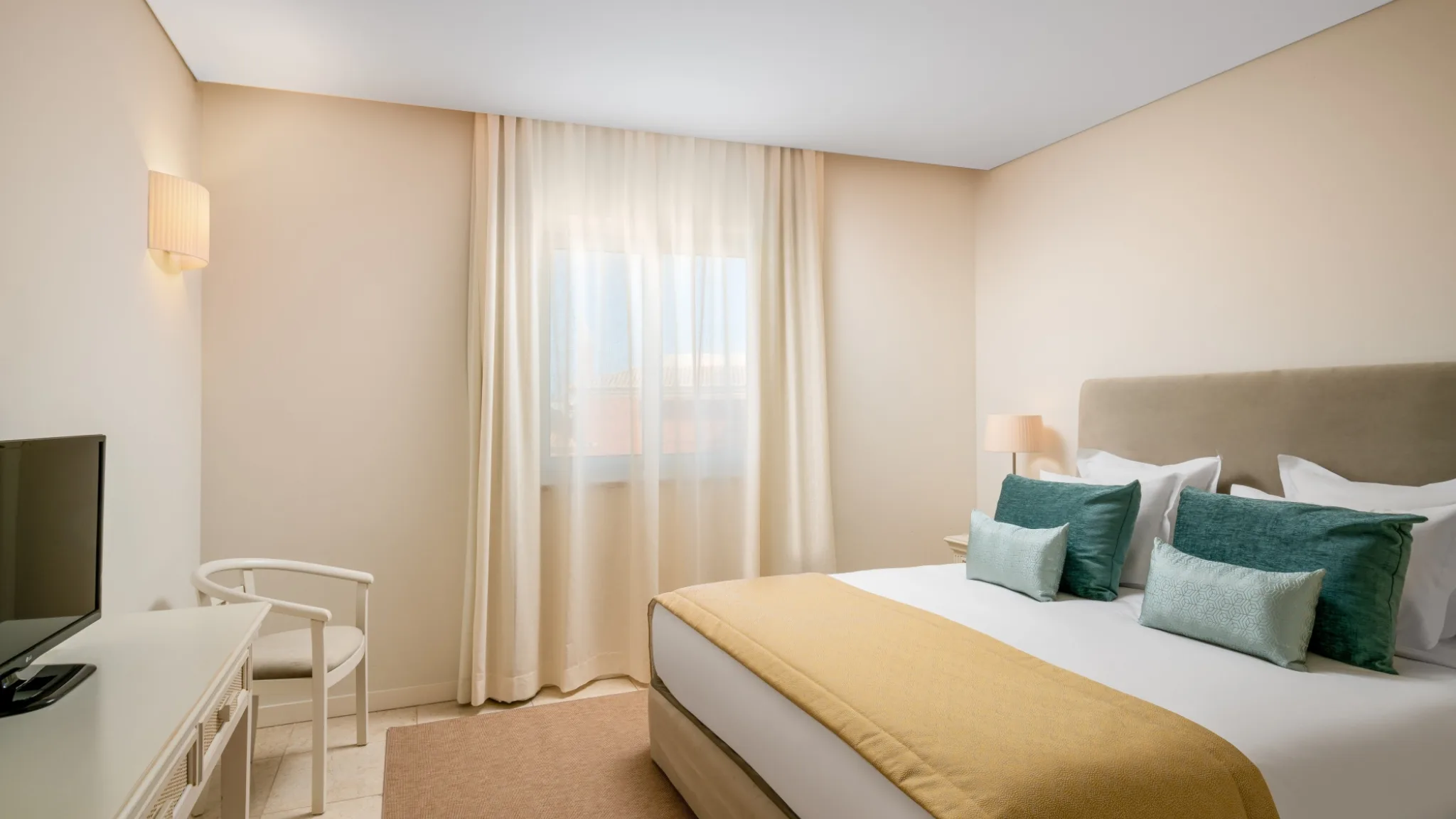 MSR Suite Bedroom