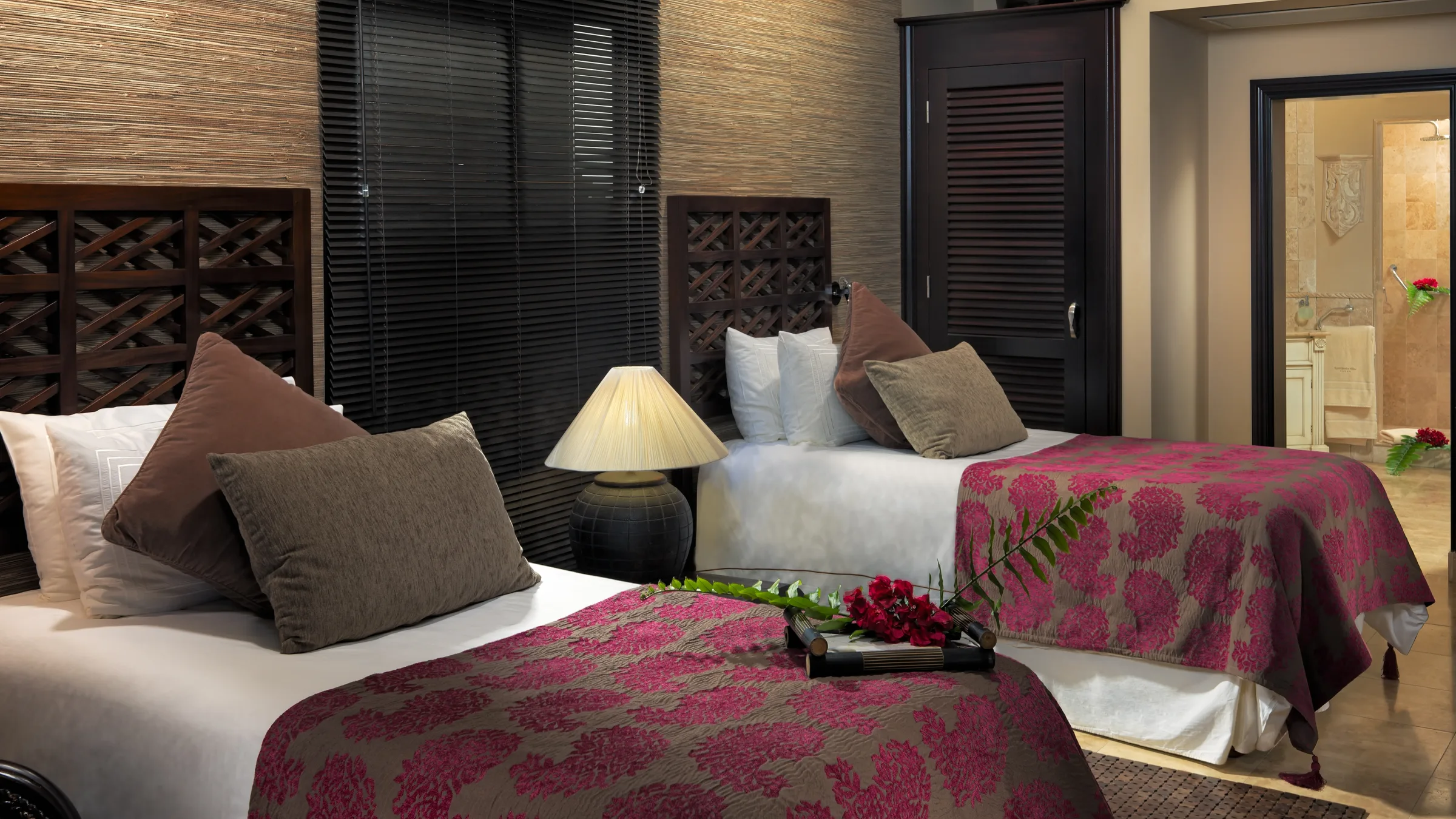 L5 Segundo dormitorio Princesa Real Royal Garden Villas