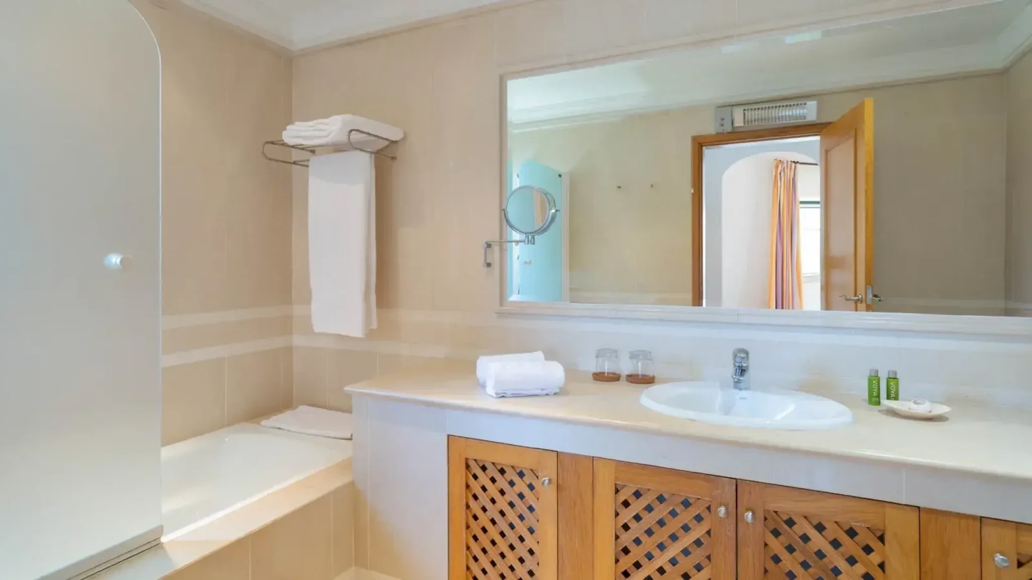 Martinhal Quinta 3 bedroom Luxury Villa Bathroom