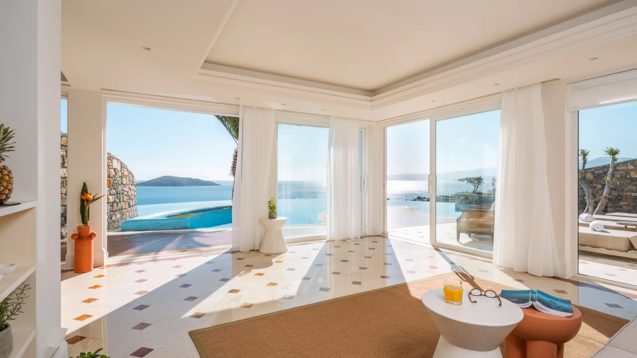 EGV Three Bedroom Presidential Spa Pool Villa 3