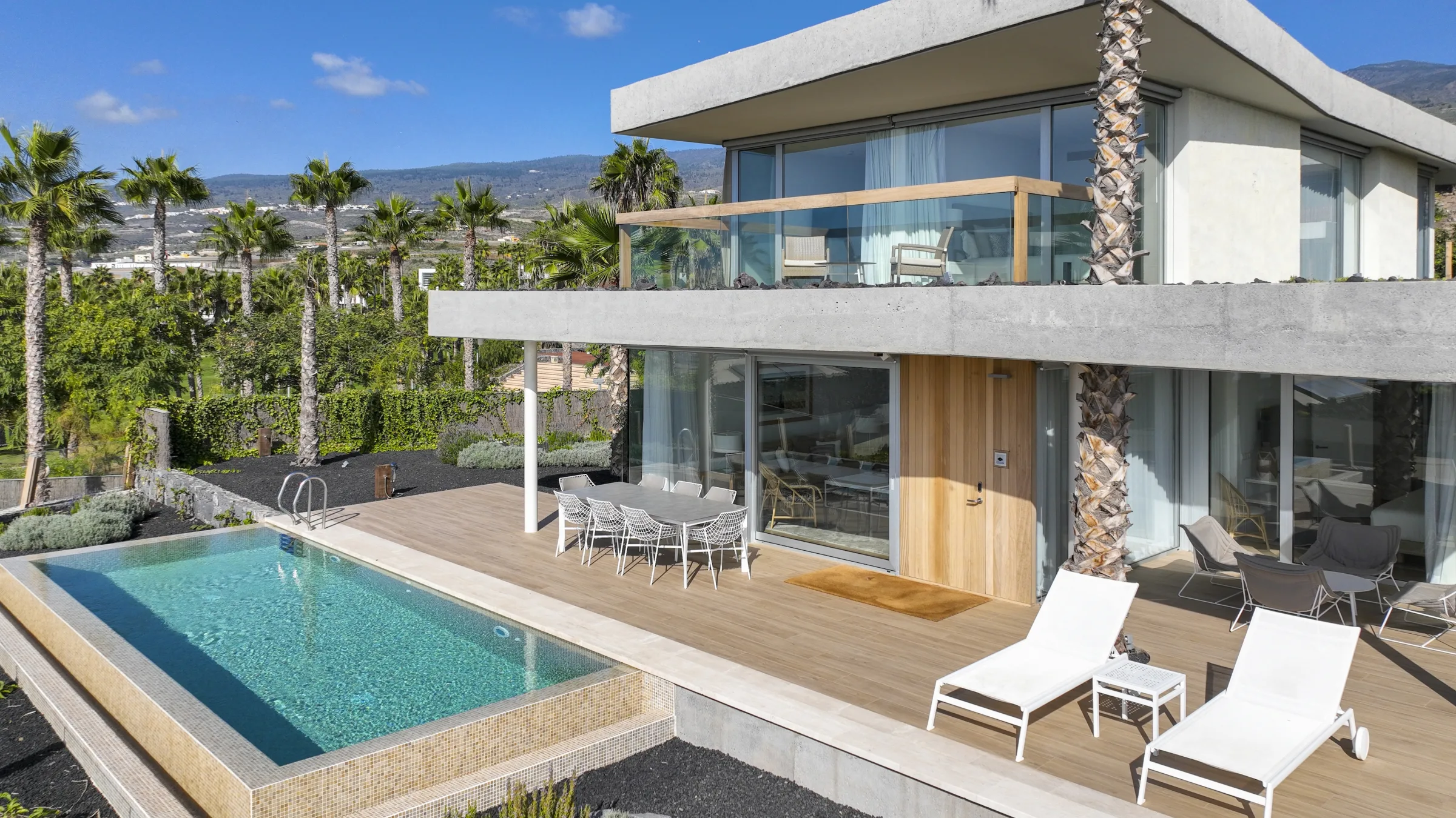 3 VL 3 Bedroom Villa del Tenis with Ocean Views and a Private Swimming pool 14