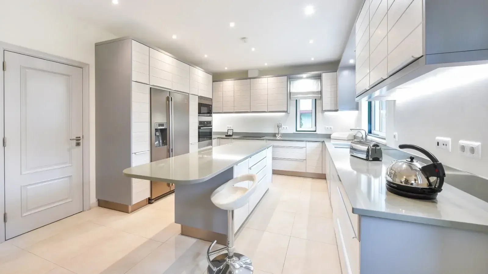 Martinhal Quinta 4 bedroom Superior Luxury Villa Kitchen