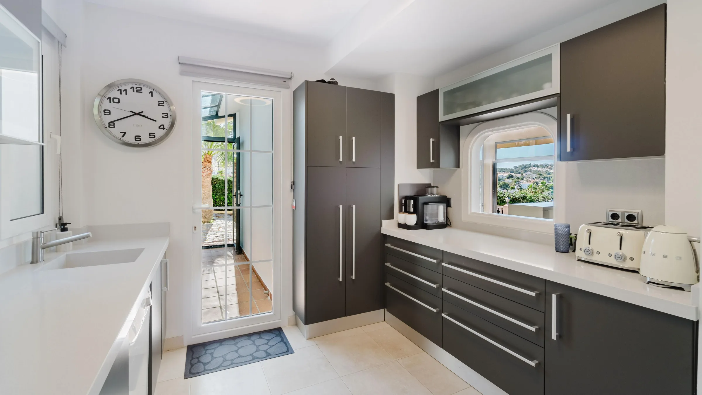 ALB10 kitchen a