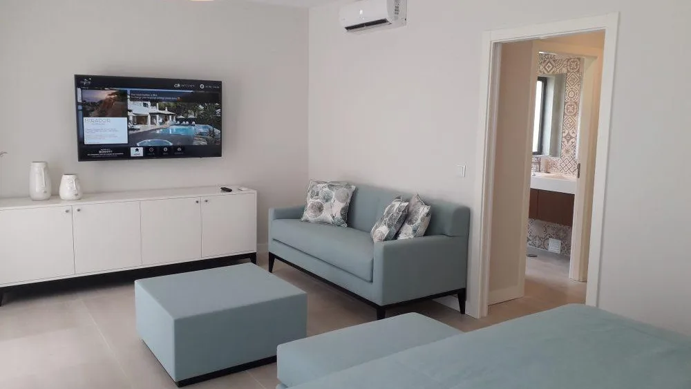 M2 Suite