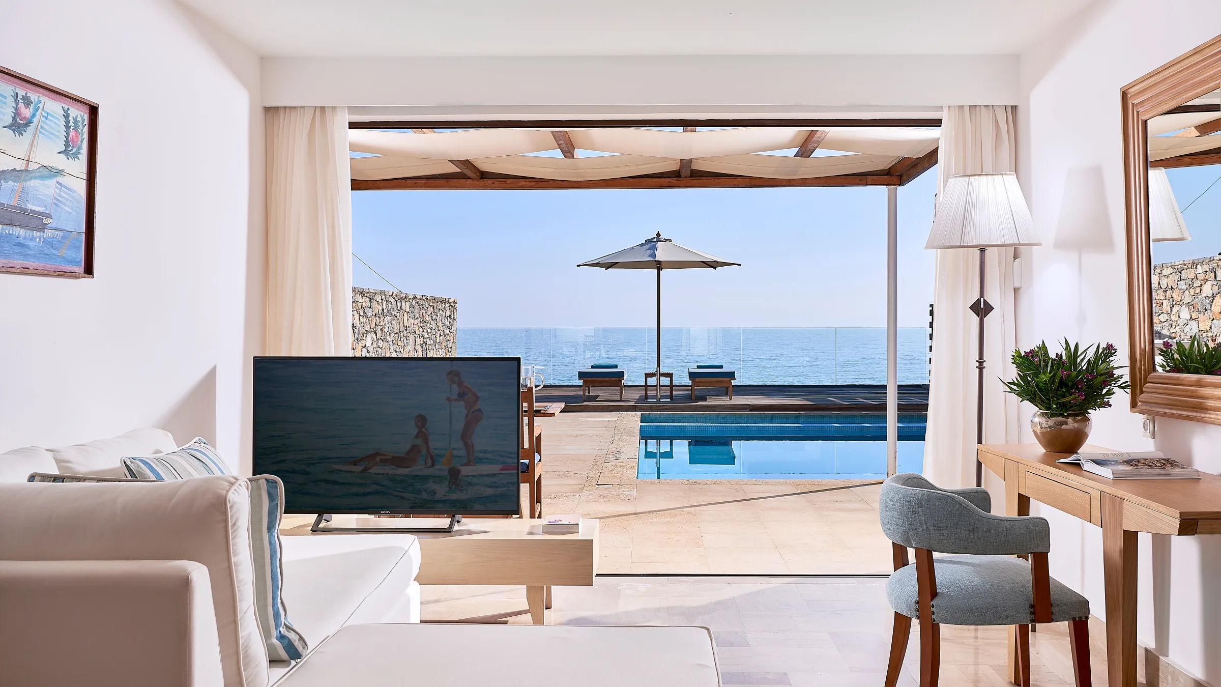 One of Club Suite Private Pool Seafront SEF2598 fxd