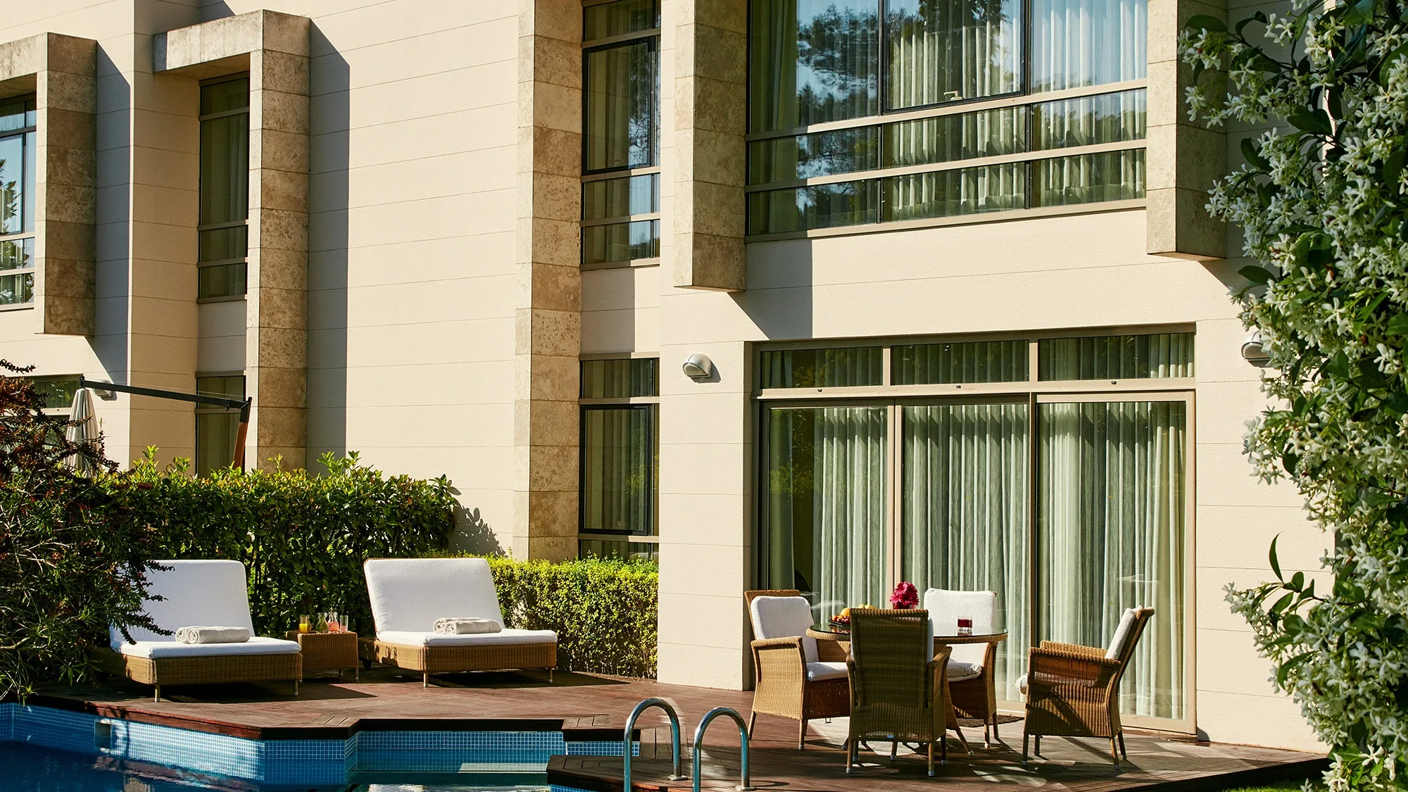 Deluxe Villa5 Serenity Resort