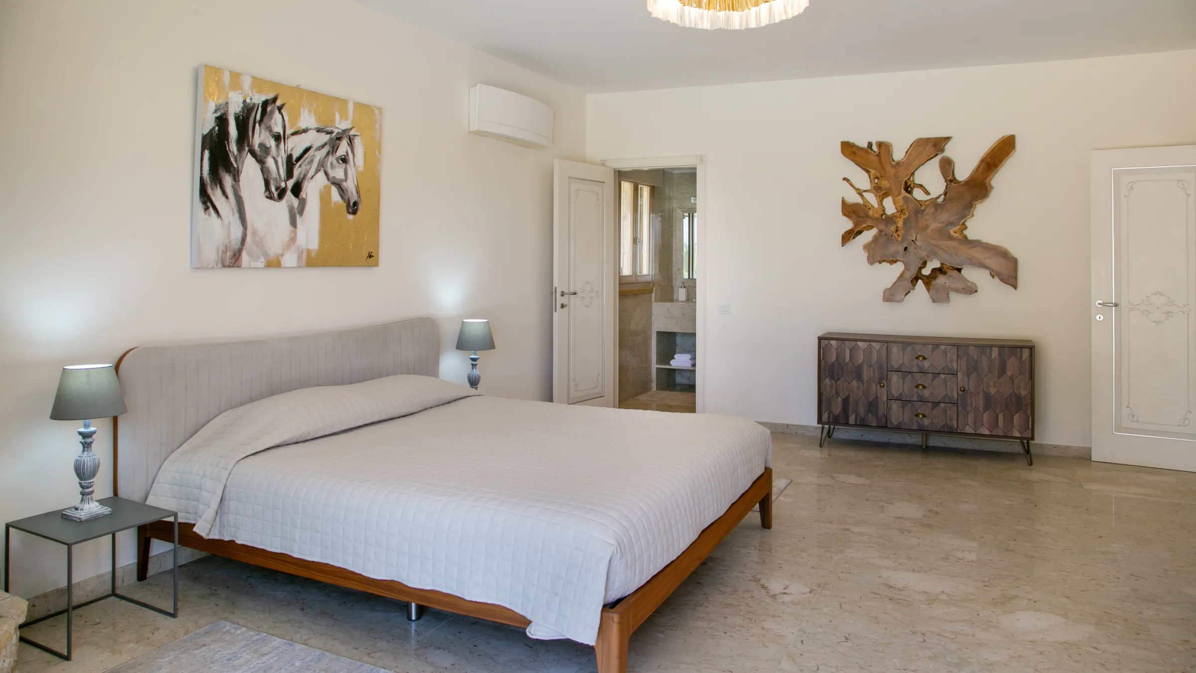 8667