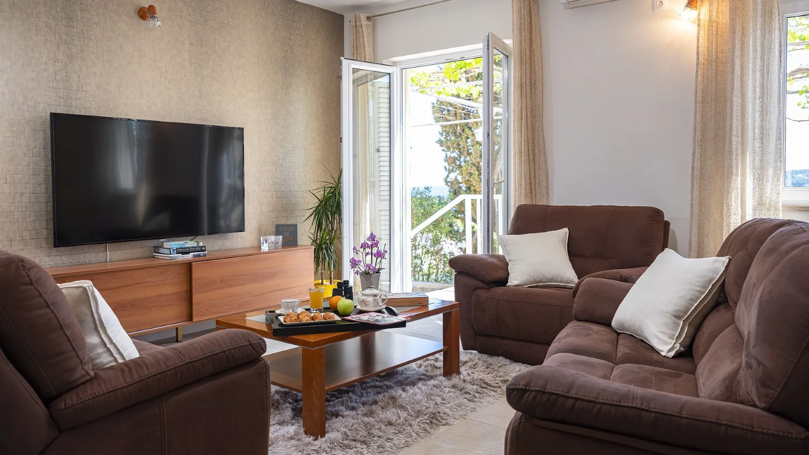 1622111050 Sun Gardens In resort Villa with Private Pool 3 2023 08 17 072635 oreq