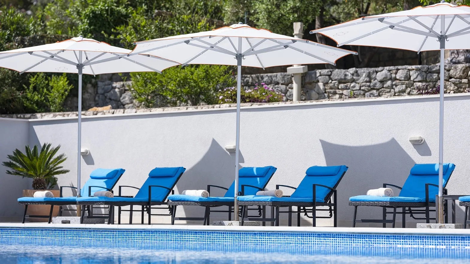 1622111072 Sun Gardens In resort Villa with Private Pool 8