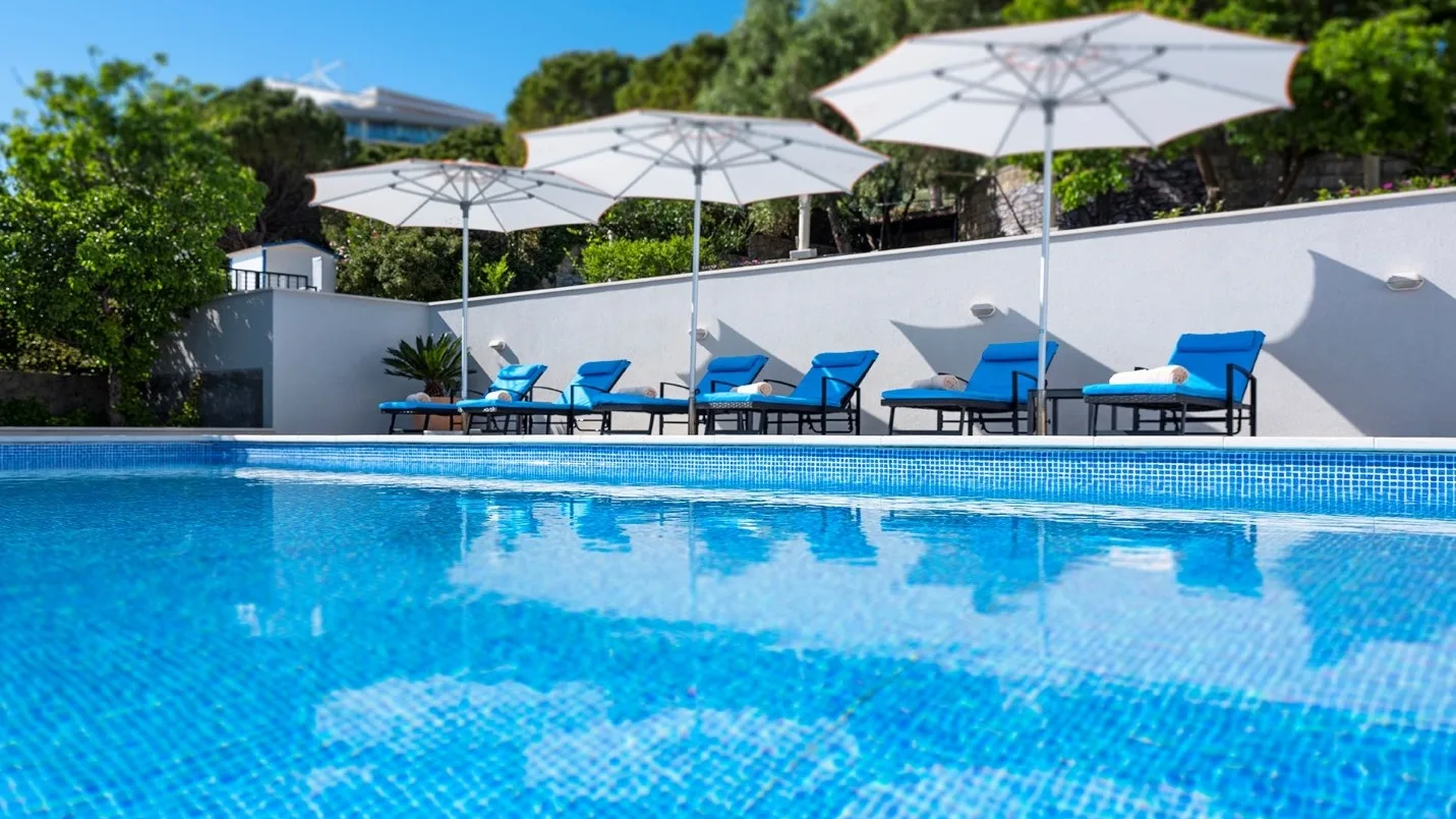 1622111089 Sun Gardens In resort Villa with Private Pool 11