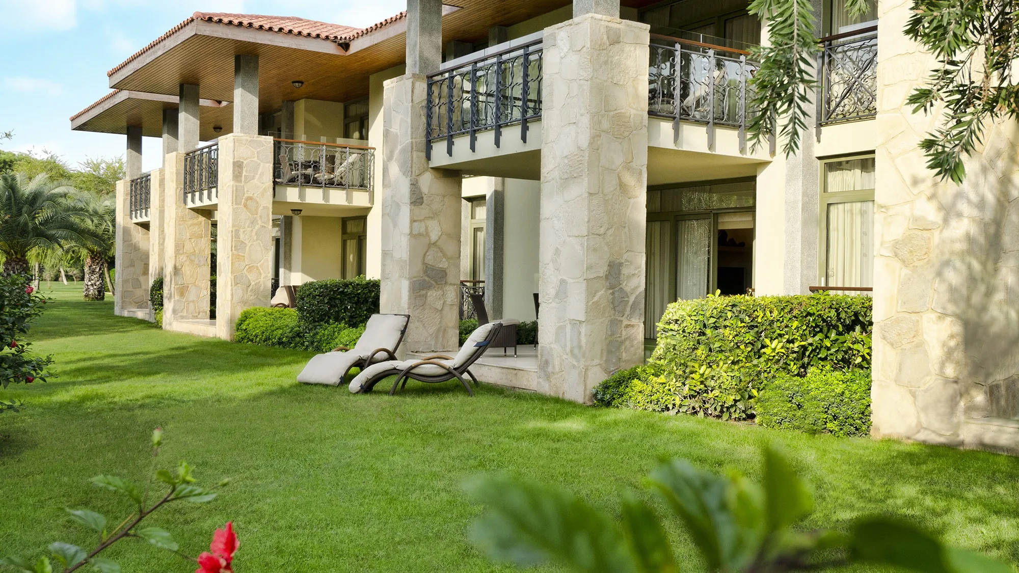 Gloria Villa 24