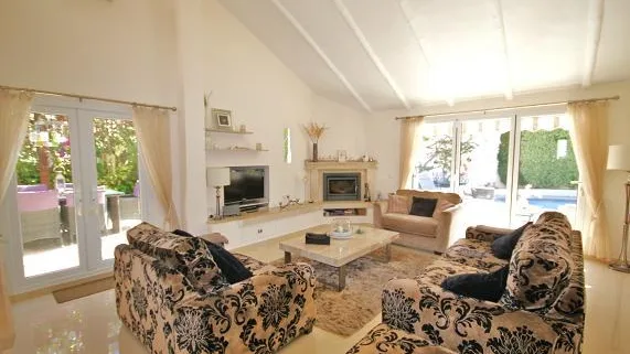 Las Higueras 38 Living Room