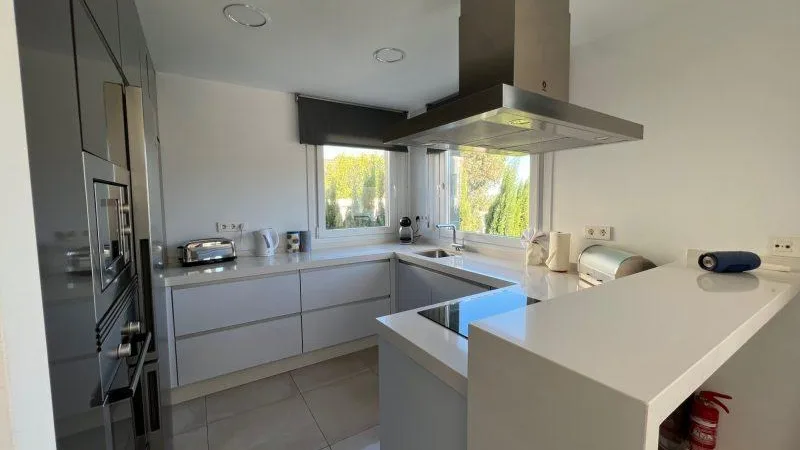Kitchen 221201 134714