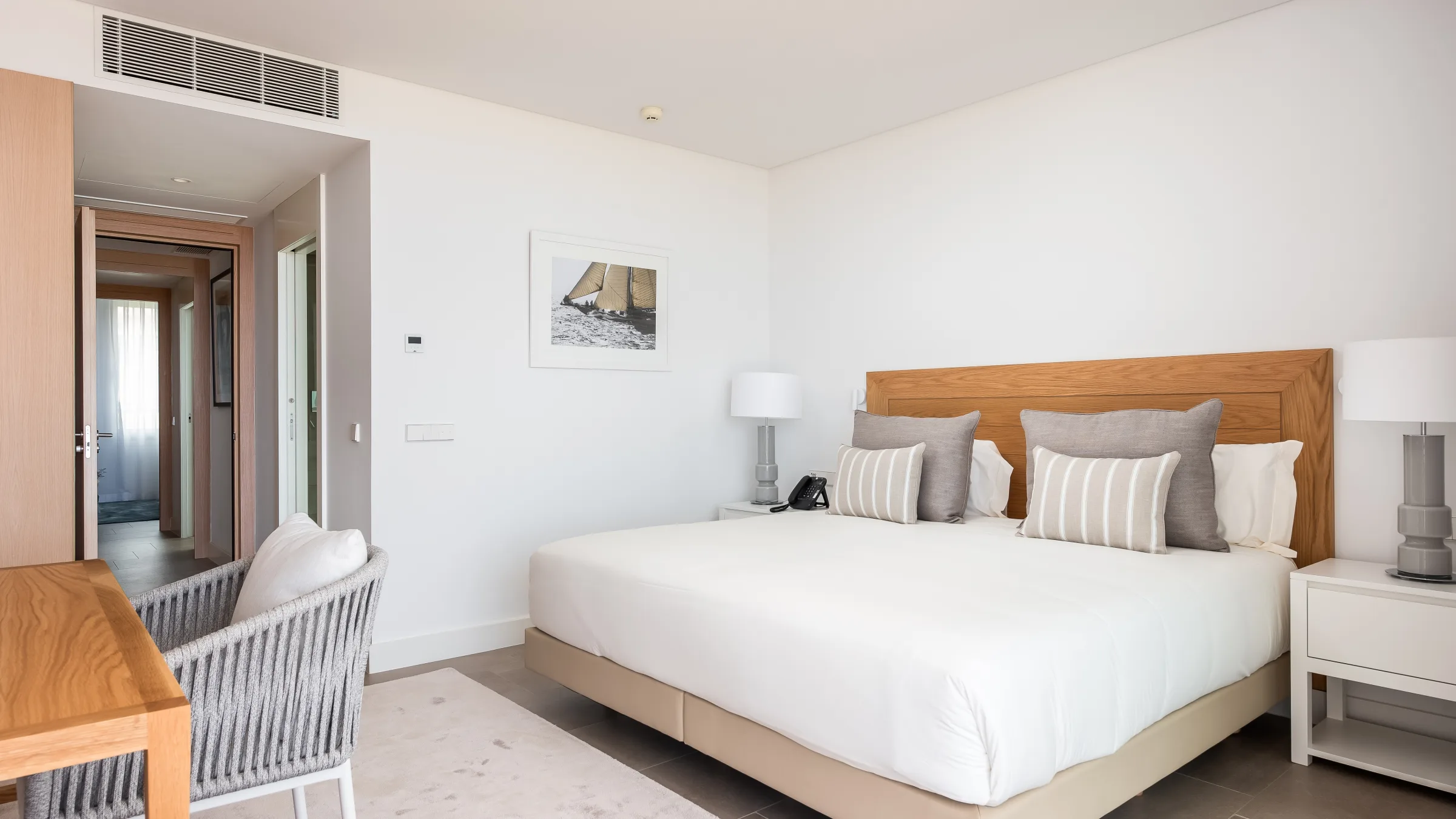 3 V 3 Bedroom Suite with Ocean Views 8