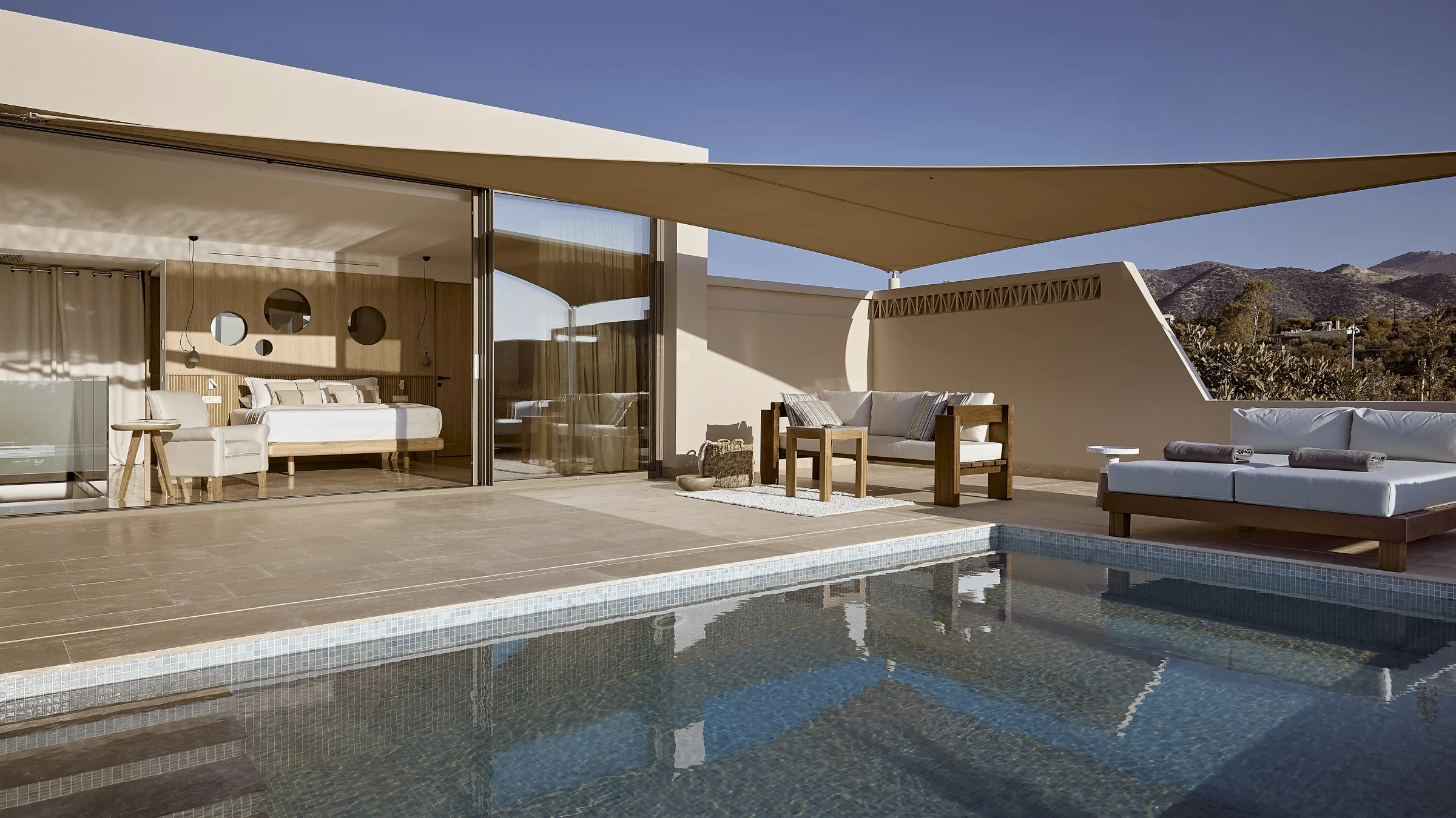 1 Olives Sea 2 Bdrm Private Pool Harbour View Sea View