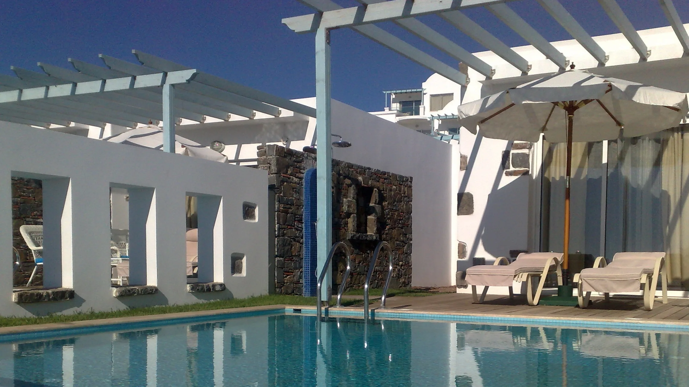 Prestige Bungalow Sea View with Pool 3