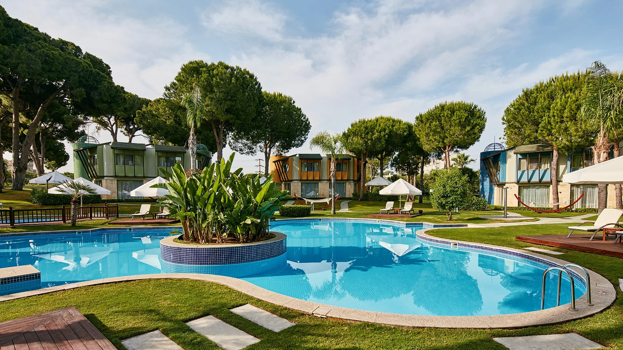 Select Villa2 Verde Resort1