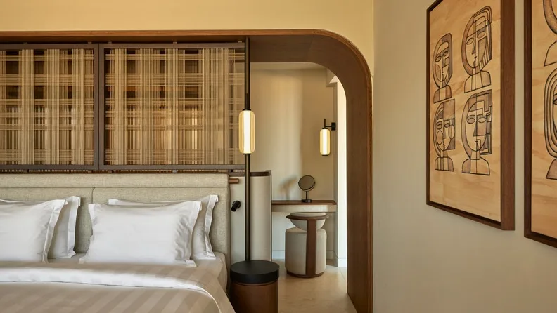 DC TC Suite One Bedroom Pool Bedroom 03