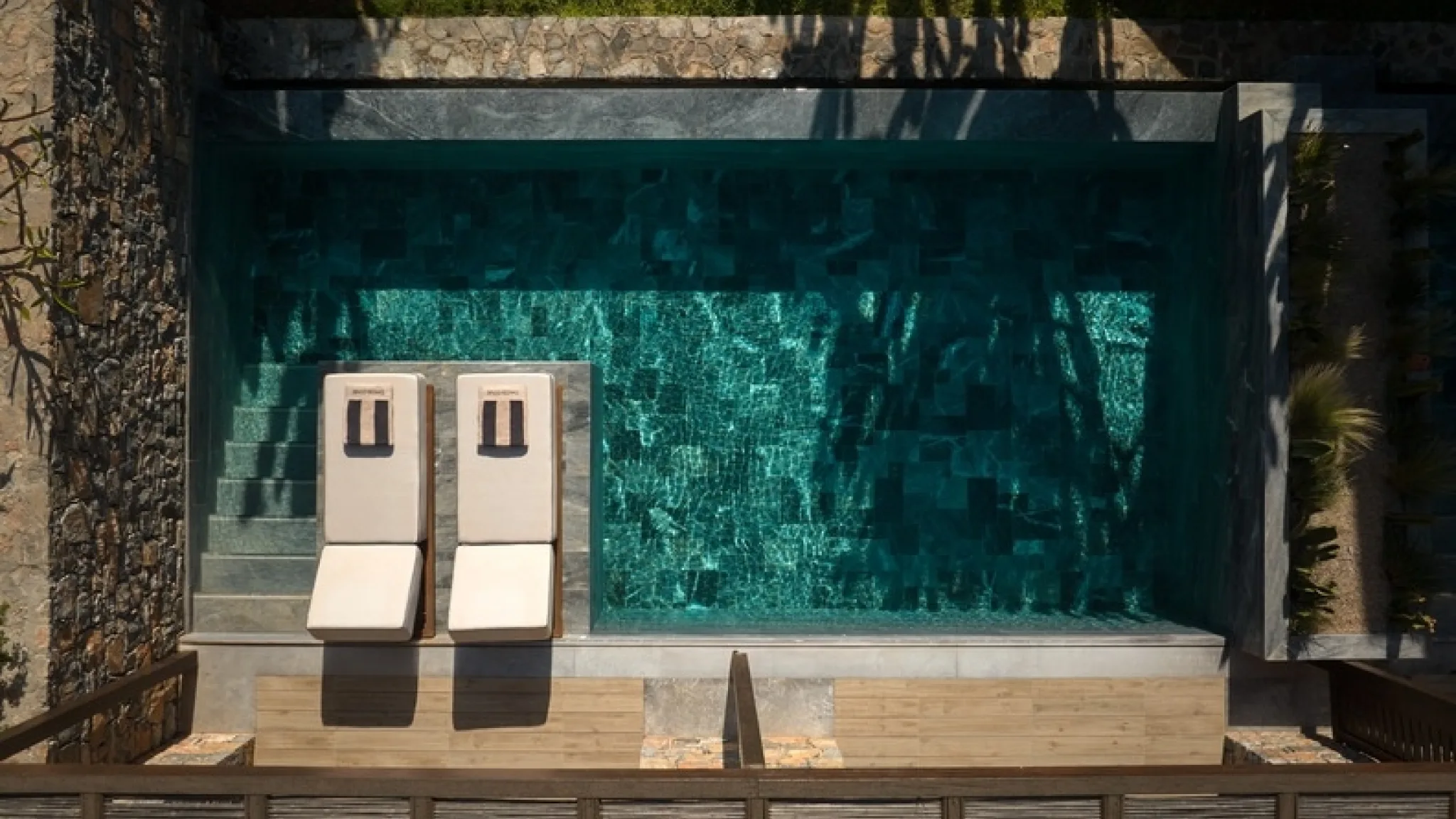 DC TC Suite Premium One Bedroom Pool Outdoor Aerial 02