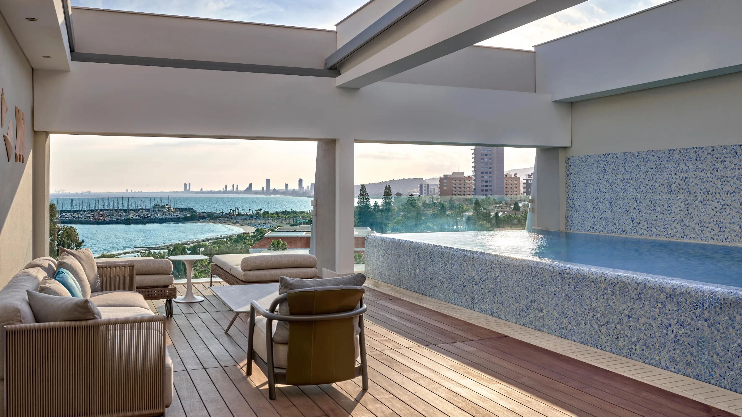 Parklane Limassol Accommodation Diamond Suite Terrace with pool 03 LR
