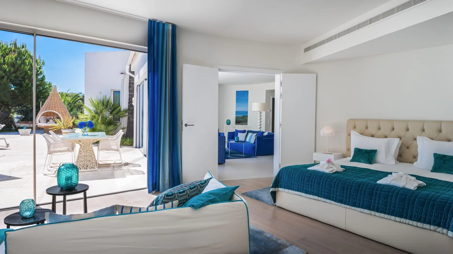 Villa Praia bedroom I view