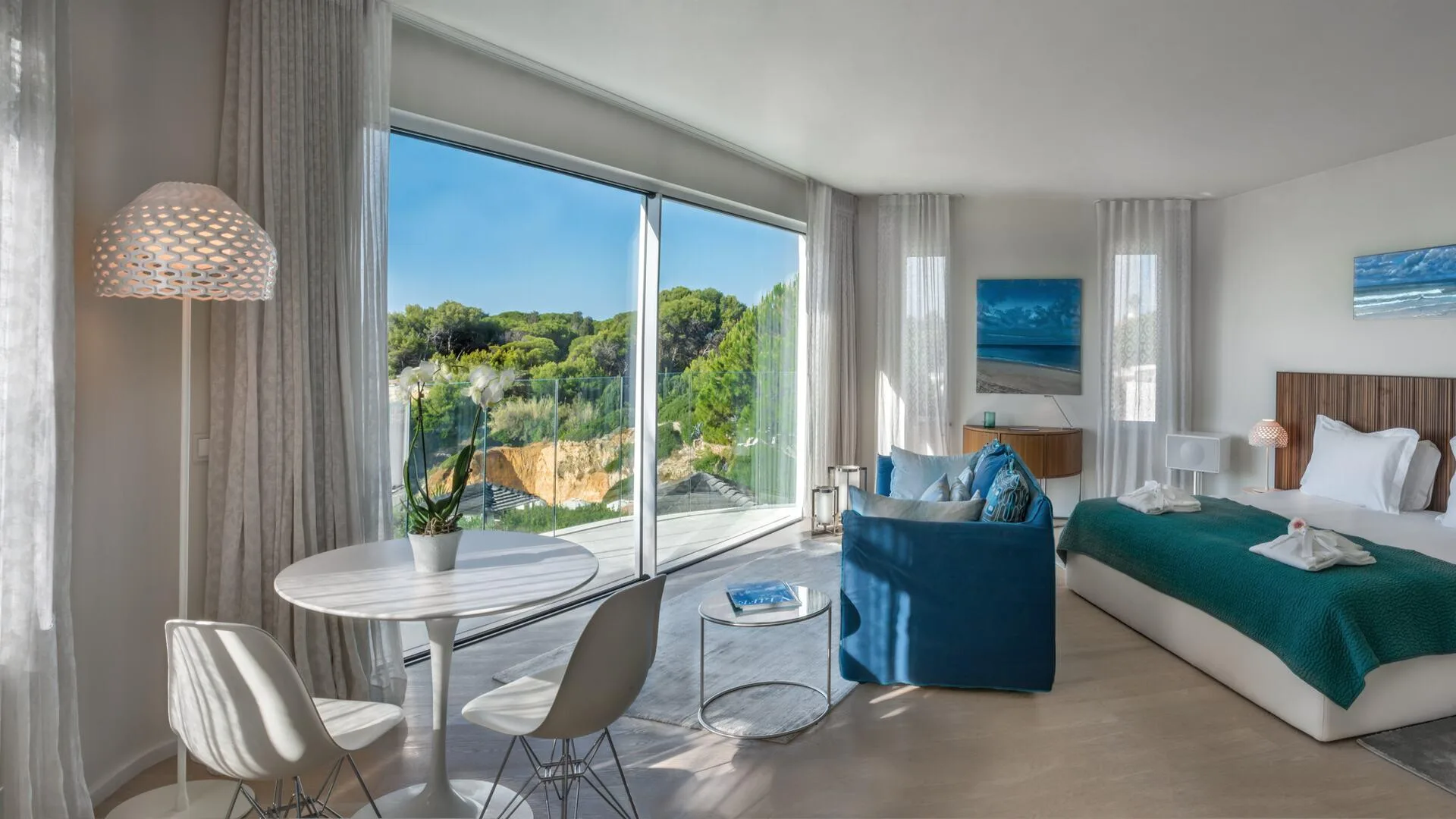 Villa Praia bedroom upper floor