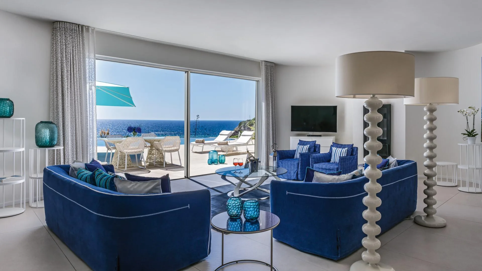 Villa Praia living room