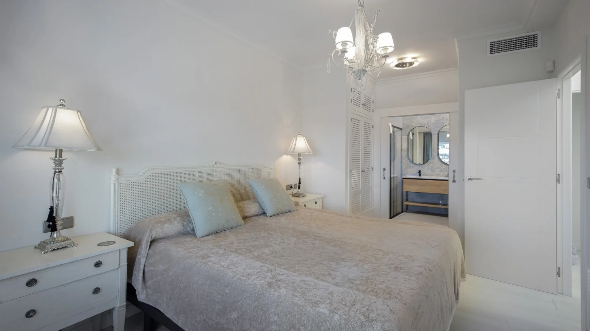 Whats App Image 2024 05 23 at 19 37 27 1 1