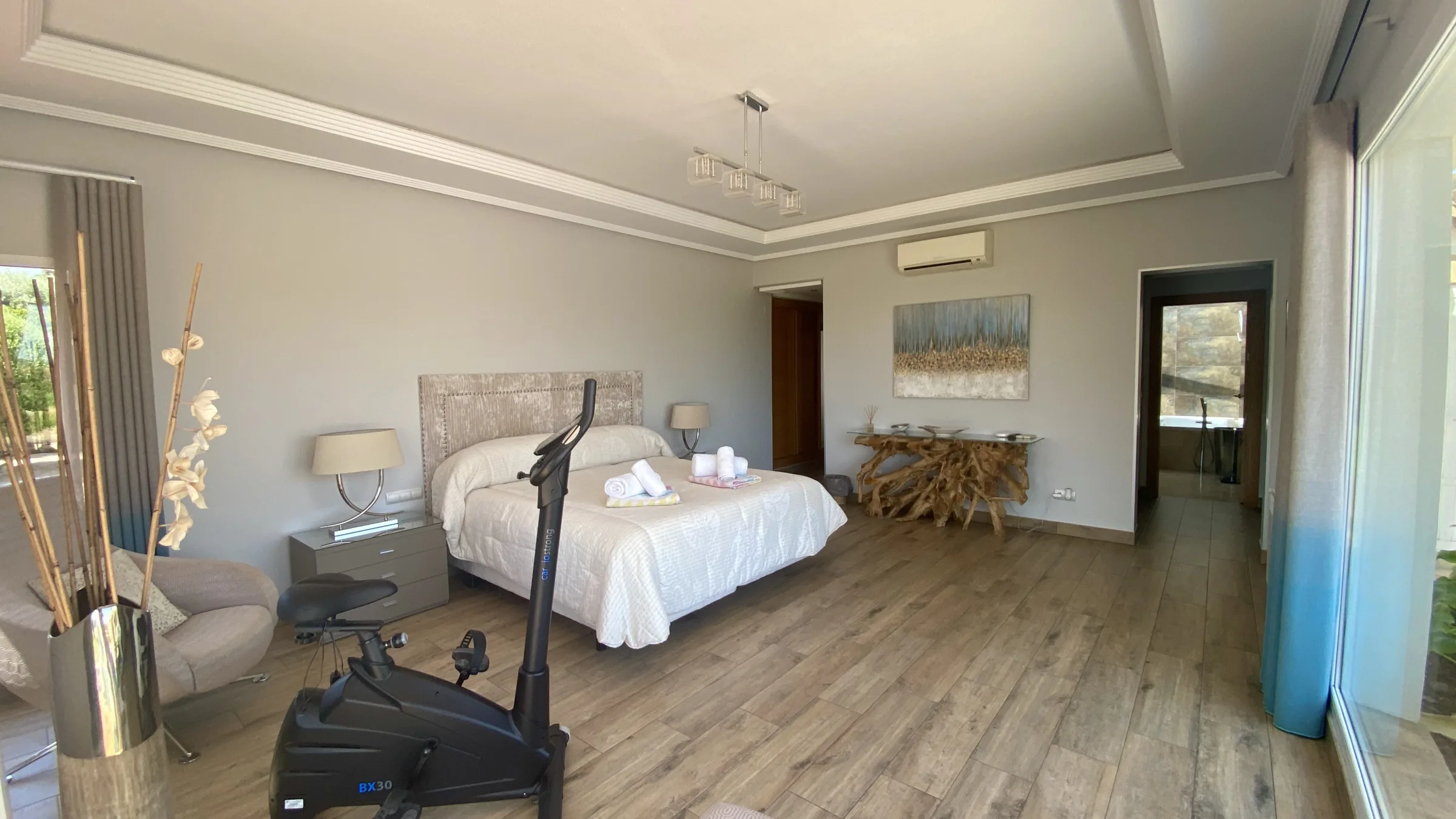 V171 Master Bedroom