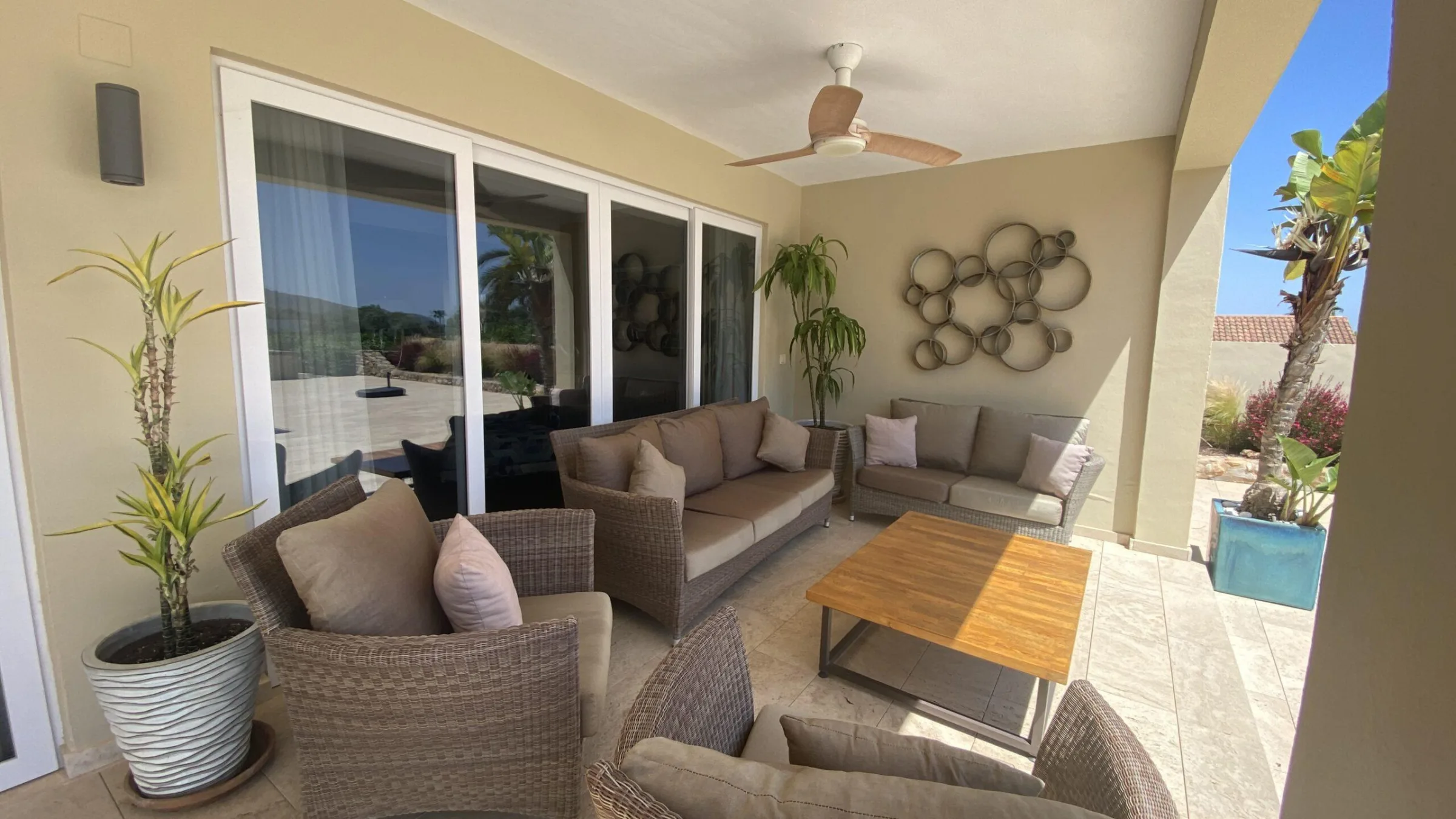 V171 Outside Lounge Area scaled