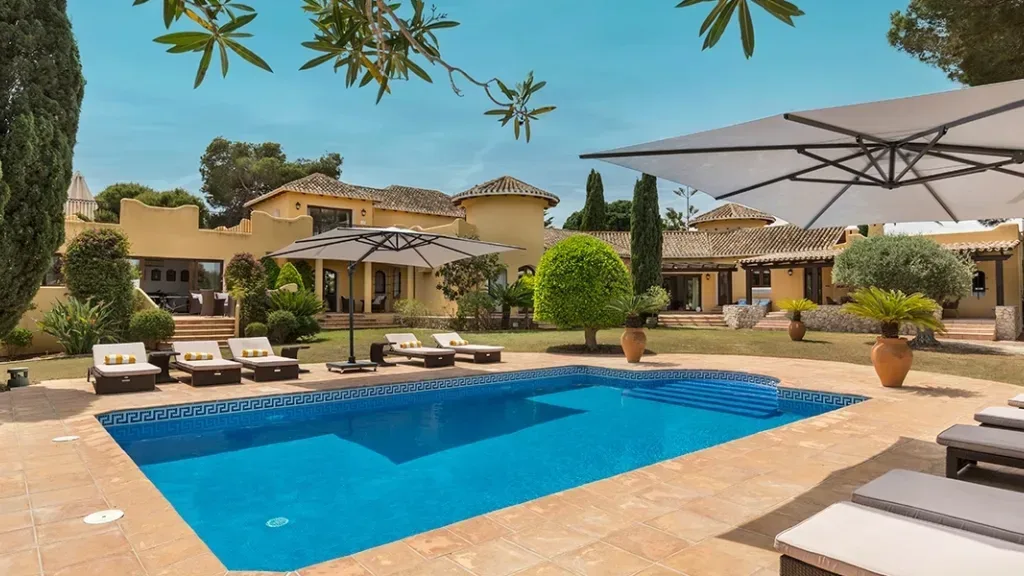 Villa70 001 Pool