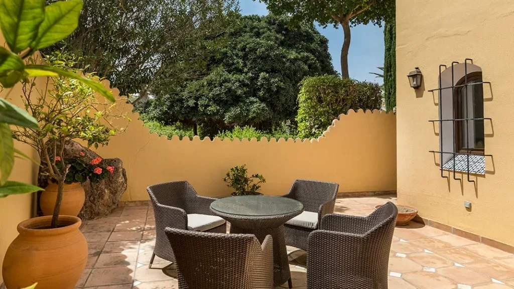 Villa70 036 garden