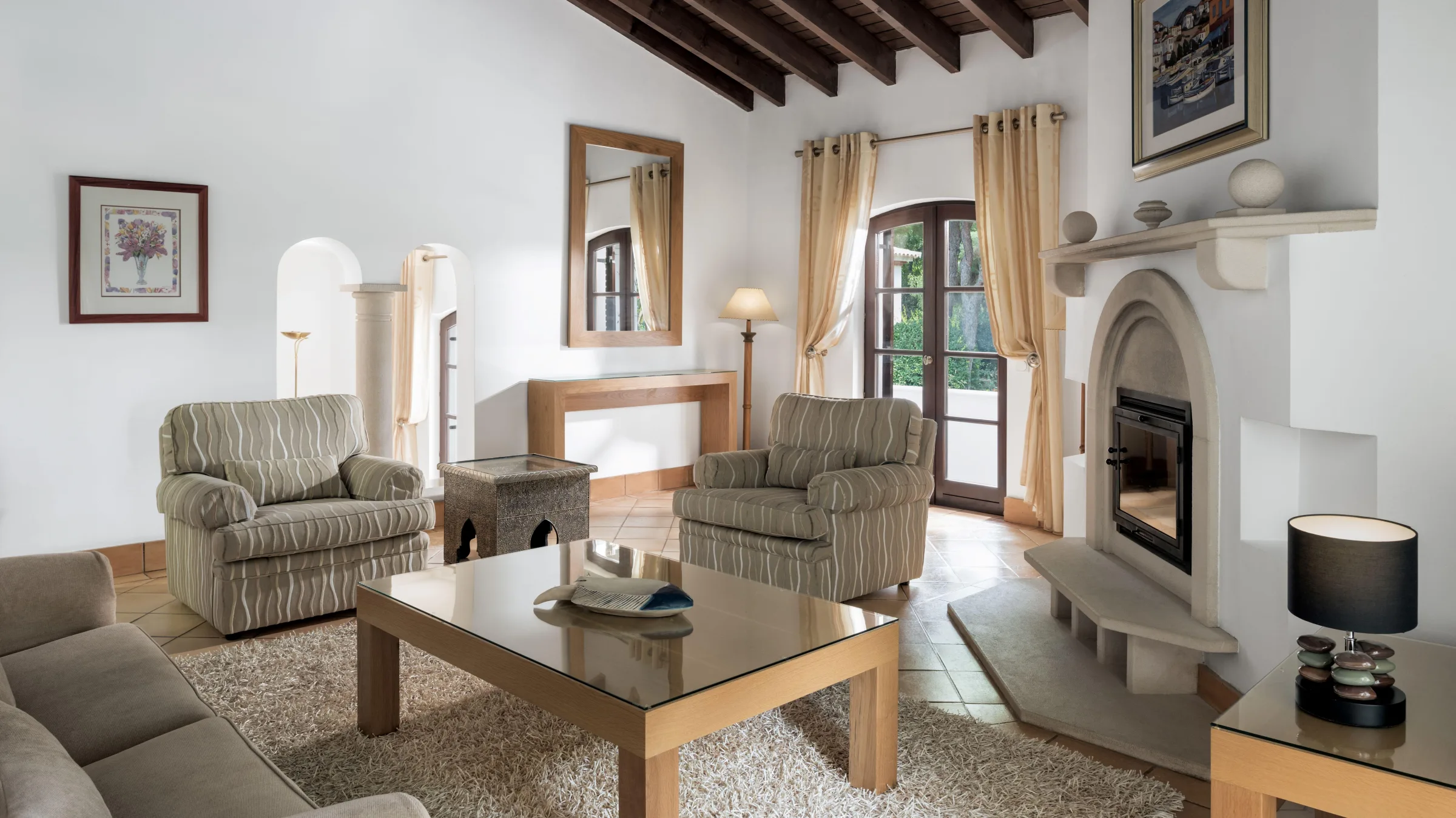3 Living Room